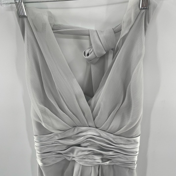 Maggie London Light Grey Silver Halter Tie Faux Wrap Chiffon Mini Dress Size 8 - Picture 2 of 5